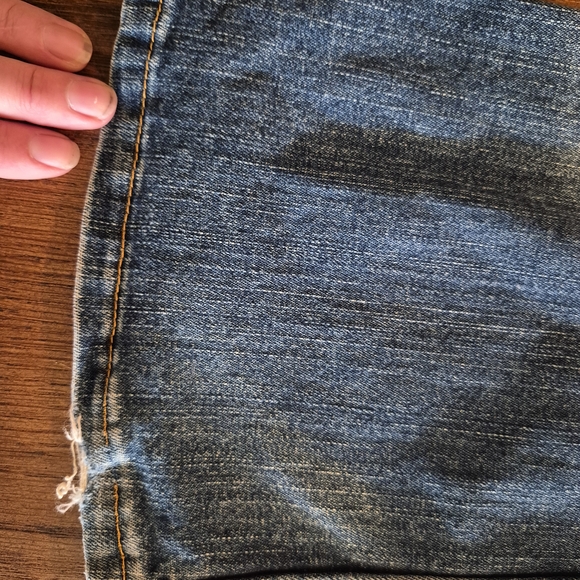 Women's Levi's 519 Low Flare Jeans, Size 5 Short, 28W 29.5L 
Get a great deal on - Picture 8 of 11